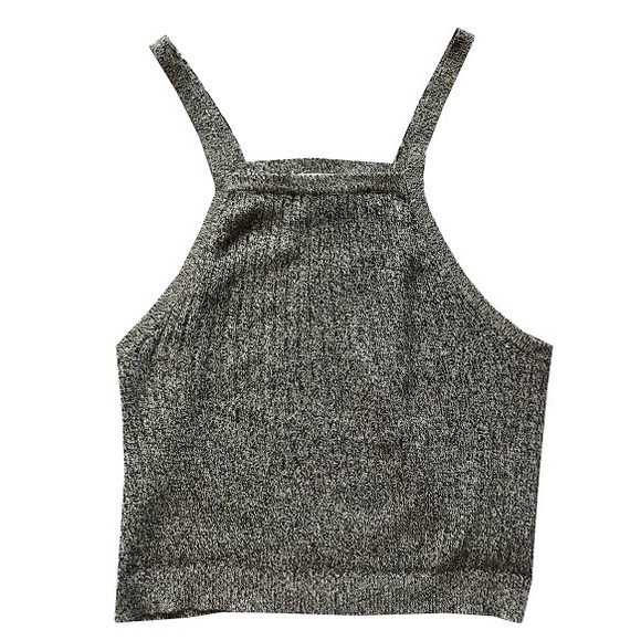 Cute Knit Crop Top - Picture 2 of 4